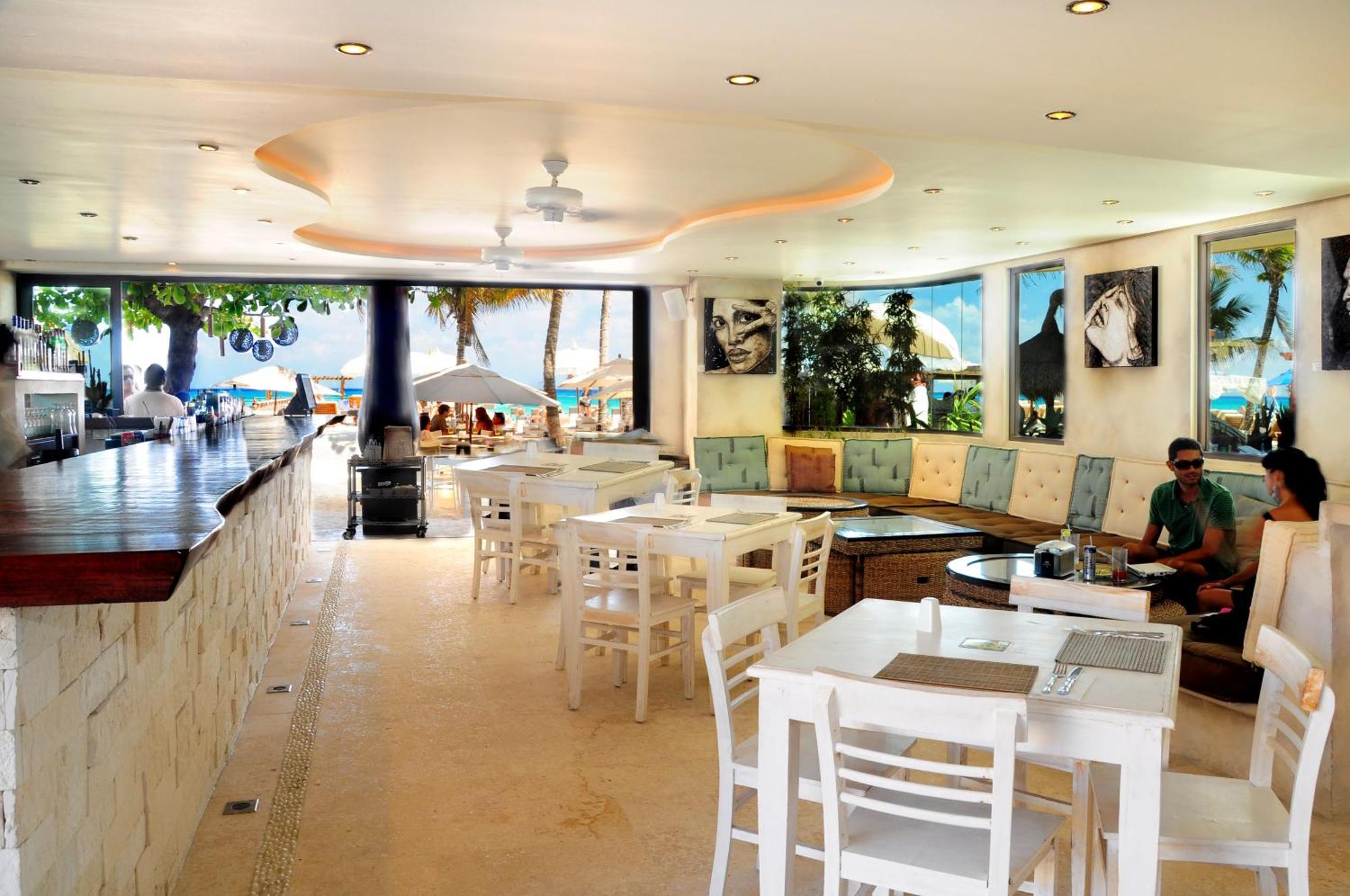 Villas Sacbe Condo Hotel And Beach Club Playa del Carmen Eksteriør bilde