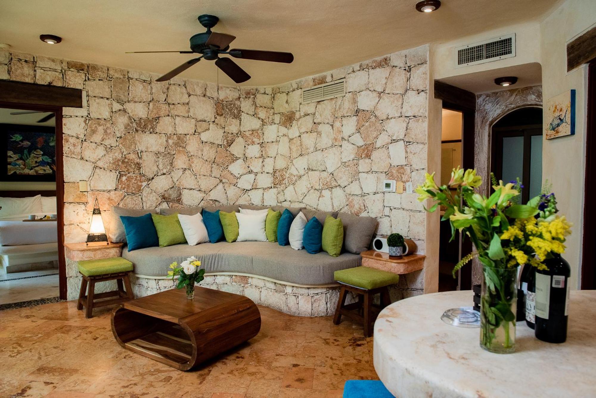 Villas Sacbe Condo Hotel And Beach Club Playa del Carmen Eksteriør bilde