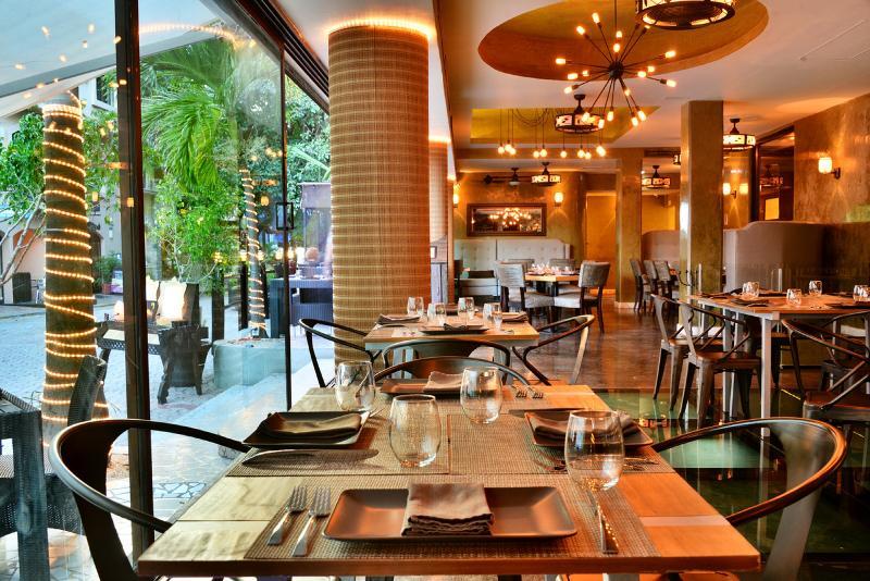 Villas Sacbe Condo Hotel And Beach Club Playa del Carmen Eksteriør bilde